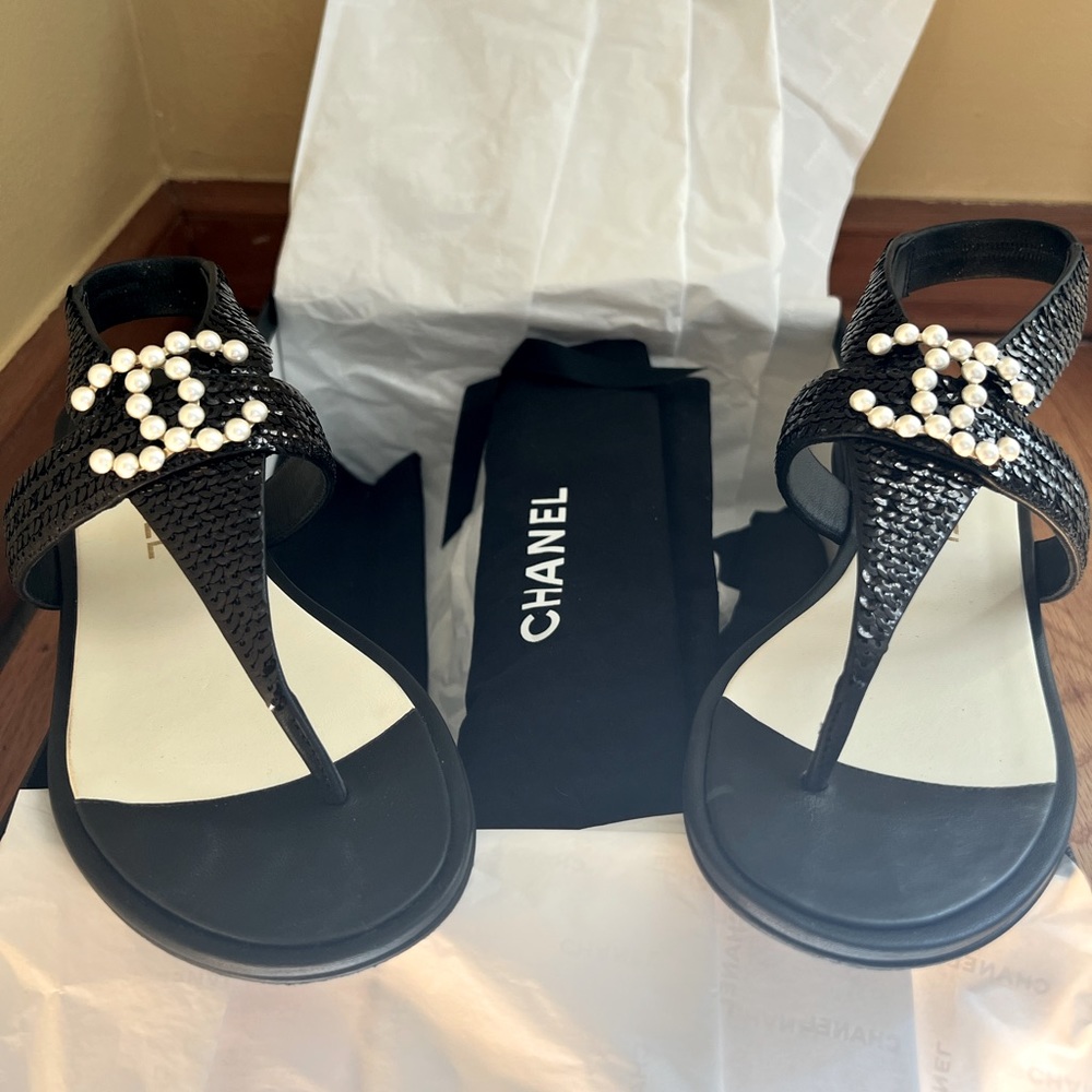 CHANEL Sequin Thong Sandals with Pearl CC logo